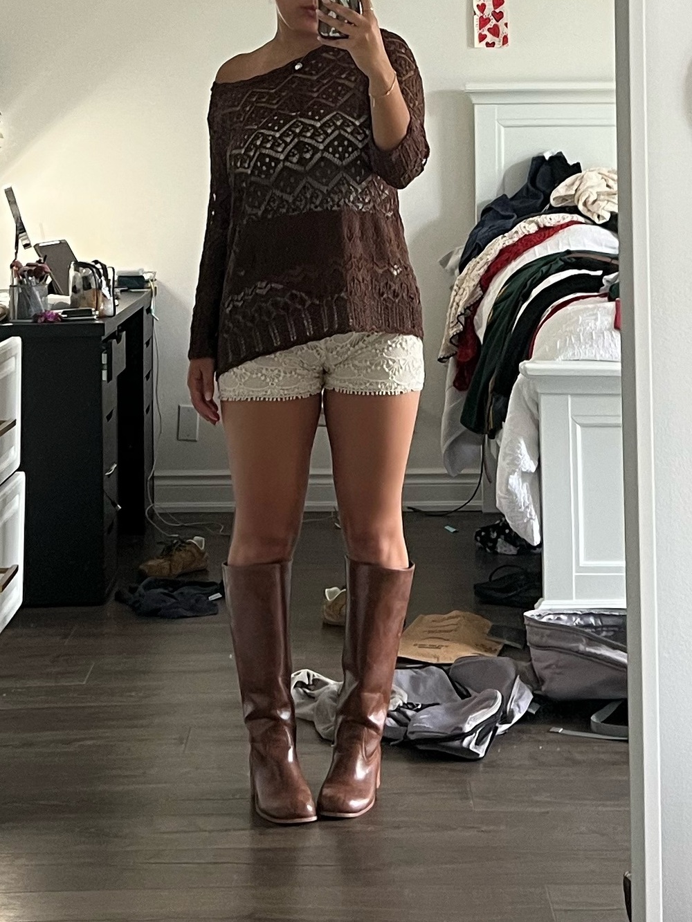 Cream Crochet Lace Women's Shorts - Picture 4 of 4